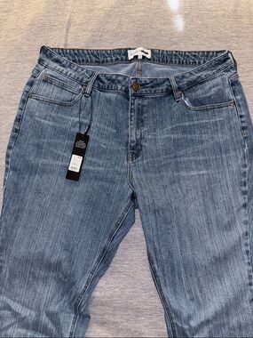 Fashion Nova Plus Size Bootcut Jeans Medium Wash